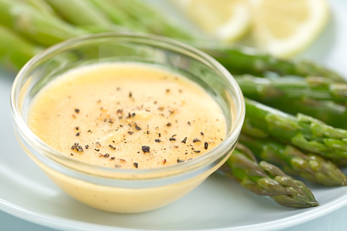 Beurre Blanc: heerlijke romige botersaus voor bij asperges en vis Beurre blanc