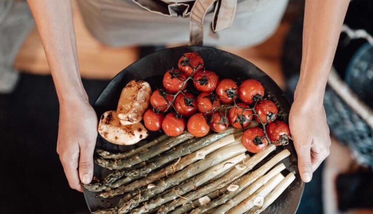 Asperges klaarmaken